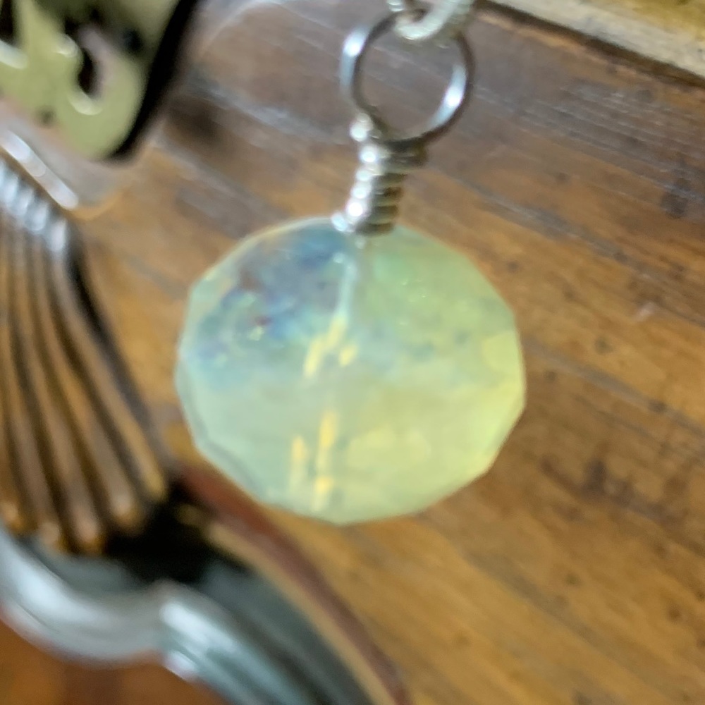 Lemon Quartz Crystal Pendant. Free ss chain with offer. Handmade - Picture 6 of 7